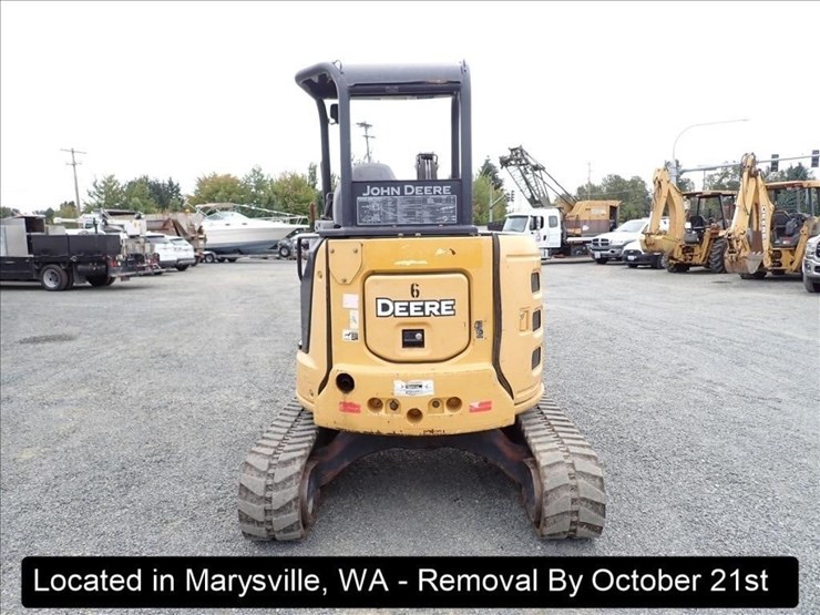 2016-deere-35g-image-24