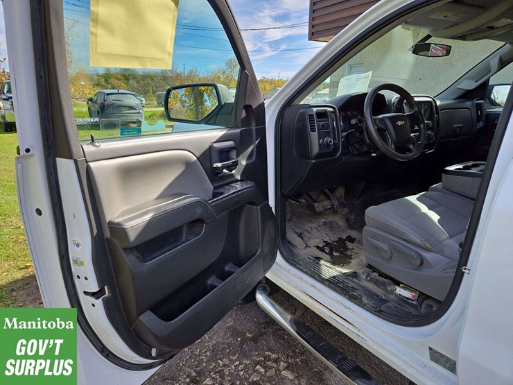 2014-chevrolet-silverado-1500-image-15
