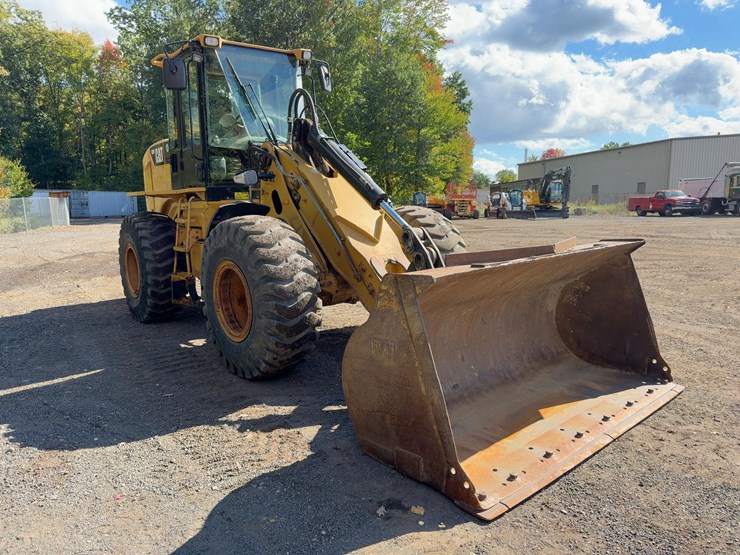 2010-caterpillar-930h-image-7