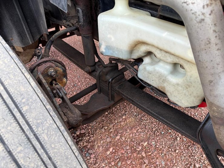 international-prostar-image-43
