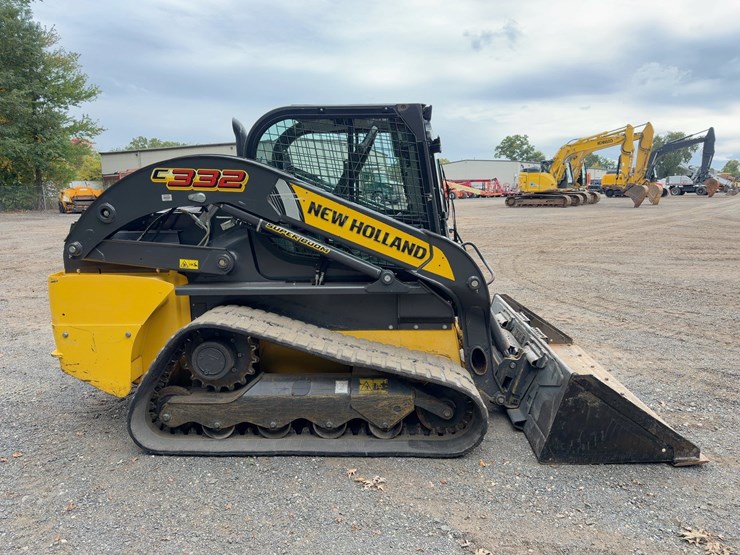 2023-new-holland-c332-image-6