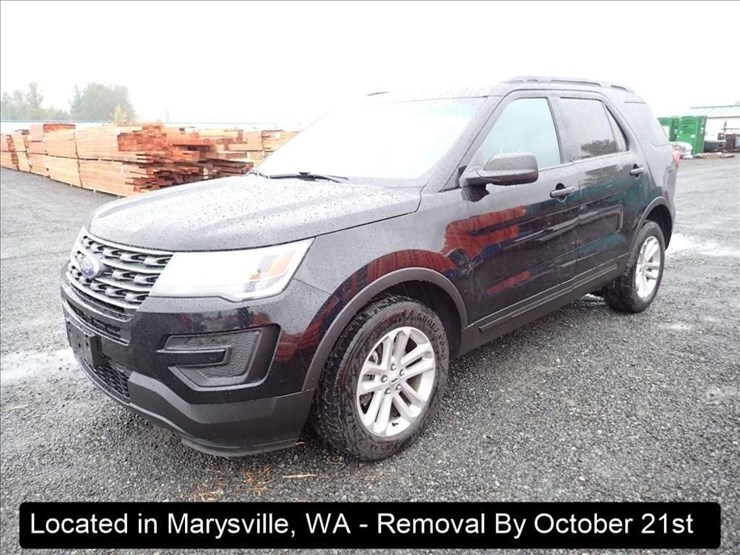 2016-ford-explorer-image-1