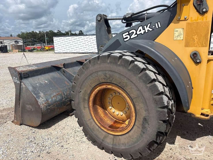 2017-deere-524k-image-27
