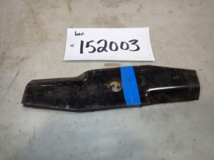 qty-of-2-10"-lawn-mower-blades-image-2