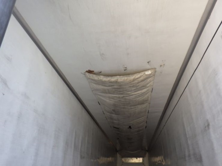 2010-utility-reefer-image-15