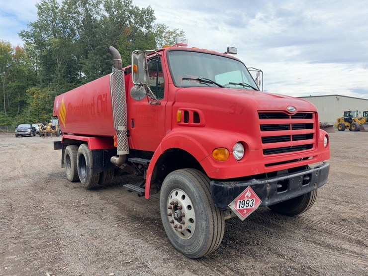 2001-sterling-l7500-image-7