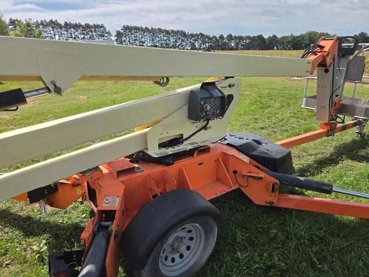 2008-jlg-t500j-image-19