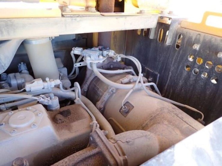 2014-deere-85g-image-67