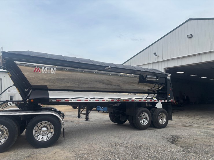 2025-axle-end-dump-image-1