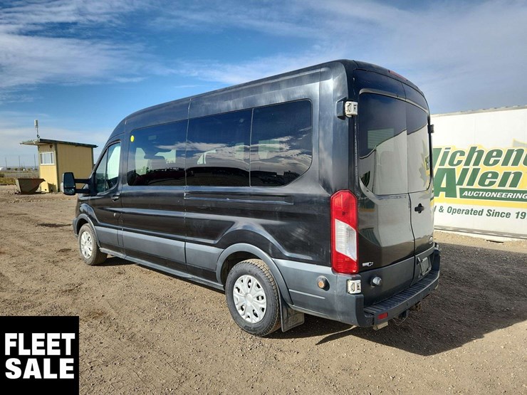 2016-ford-transit-image-3