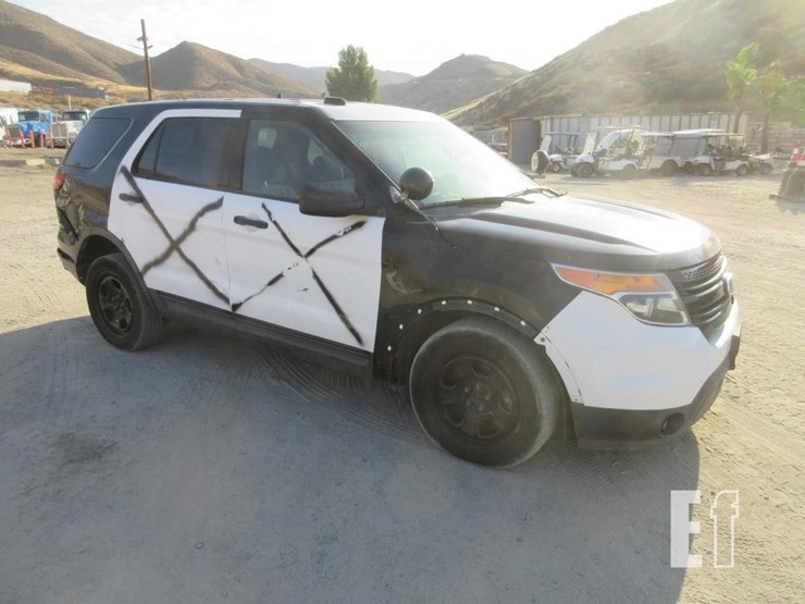 2014-ford-explorer-image-2