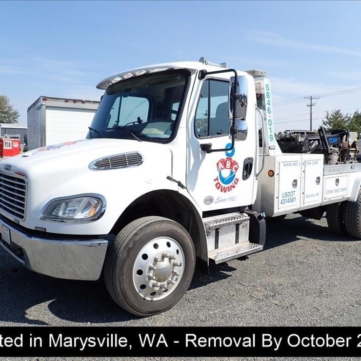 2020 FREIGHTLINER M2