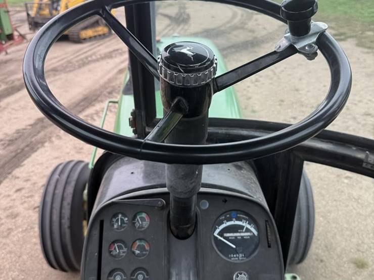 john-deere-4440-image-38