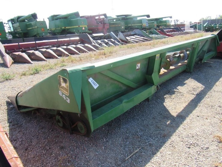 john-deere-843-image-8
