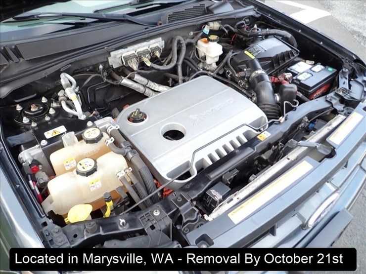 2010-ford-escape-image-20