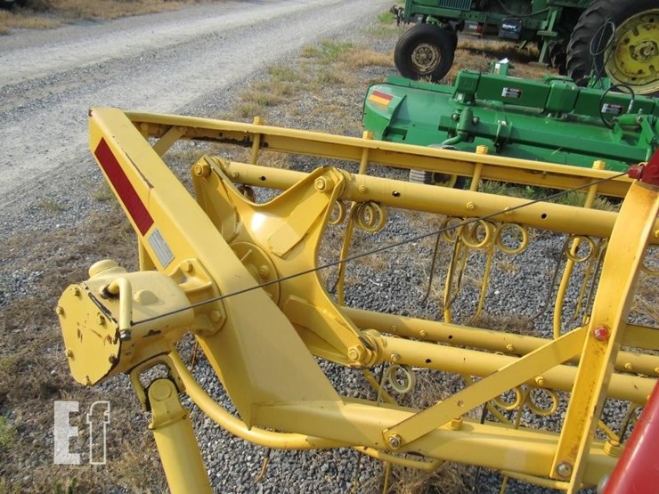 new-holland-rolabar-258-image-3