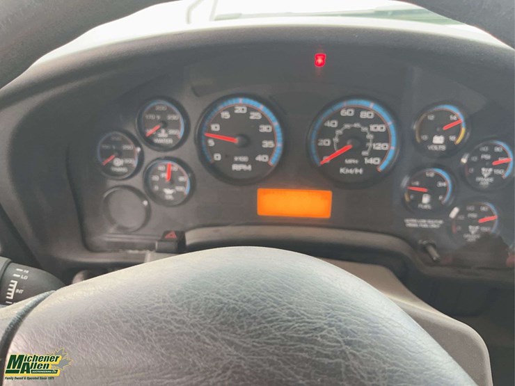 2009-ic-bus-ce-image-16
