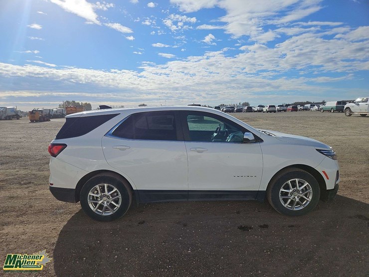 2022-chevrolet-equinox-image-15