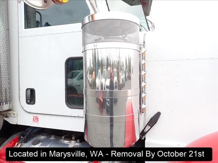 2005-peterbilt-379-image-68