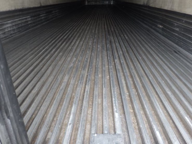 2009-utility-reefer-image-16