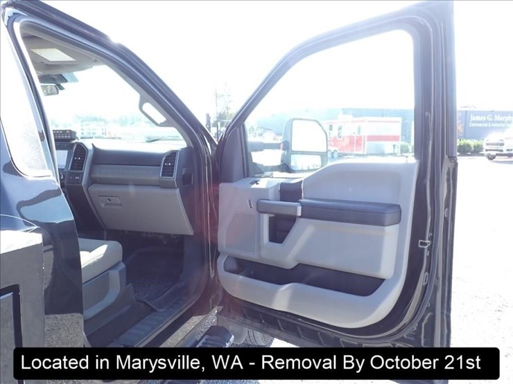 2020-ford-f550-image-15