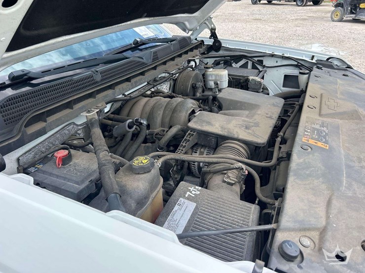 2018-chevrolet-silverado-1500-image-8