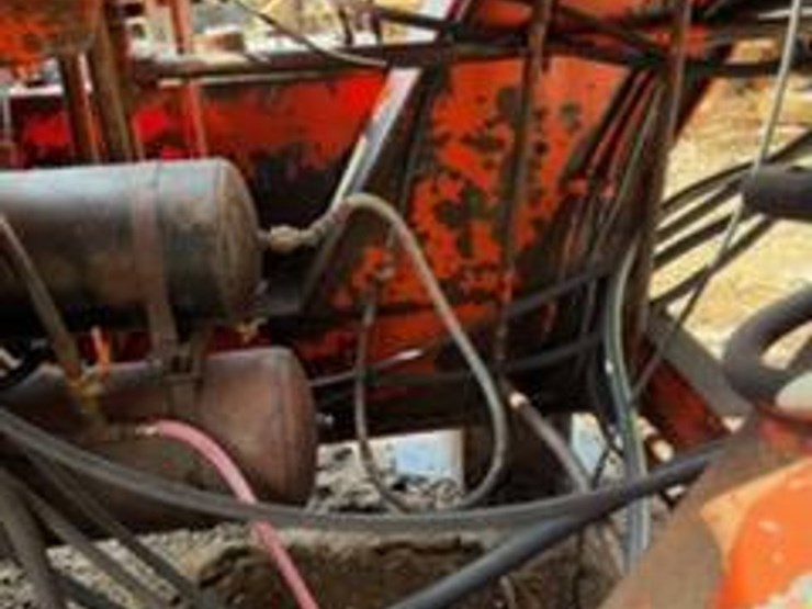 #121-•-morbark-22l-whole-tree-chipper-image-12