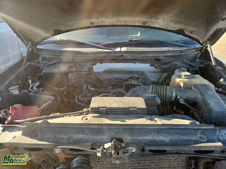 2011-ford-f150-image-37