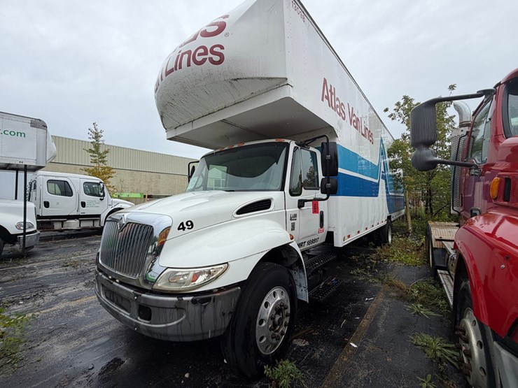 international-durastar-4400-image-1