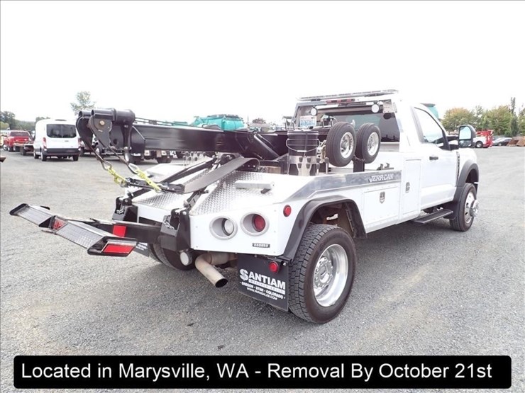 2024-ford-f550-image-32