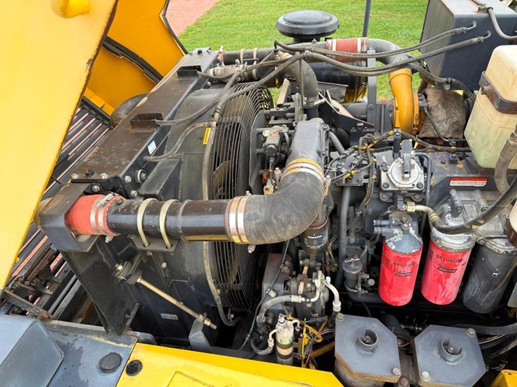 komatsu-hm350-2-image-36