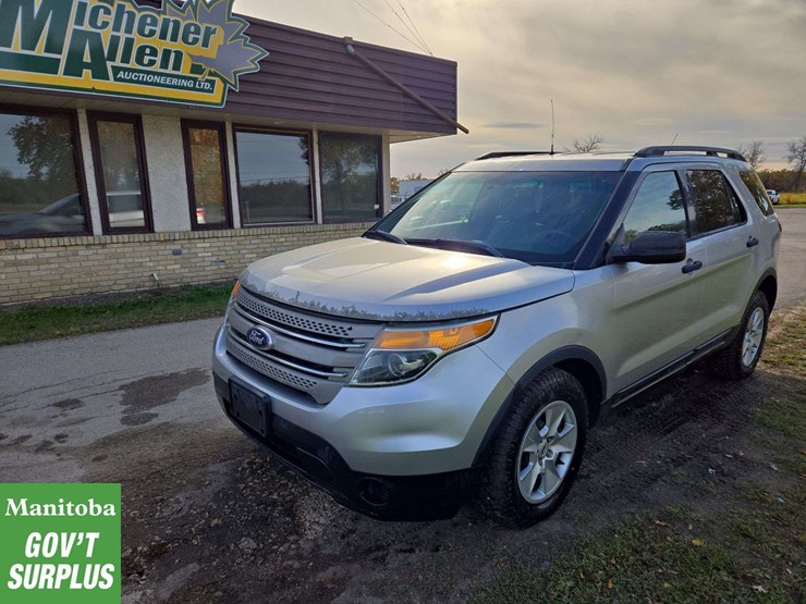 2013-ford-explorer-image-1