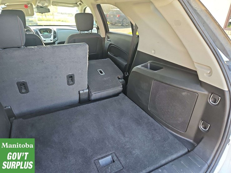 2015-chevrolet-equinox-image-26