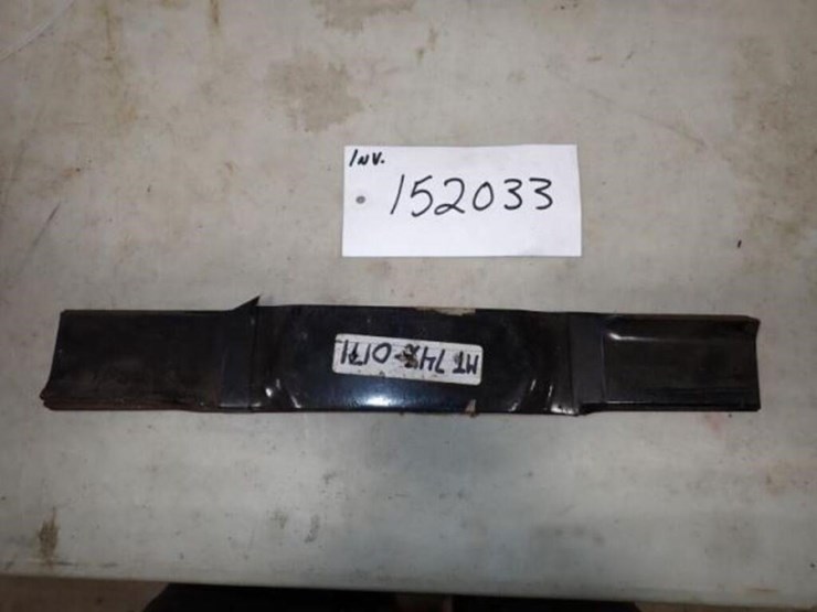 qty-of-3-17.5"-lawn-mower-blades-image-1
