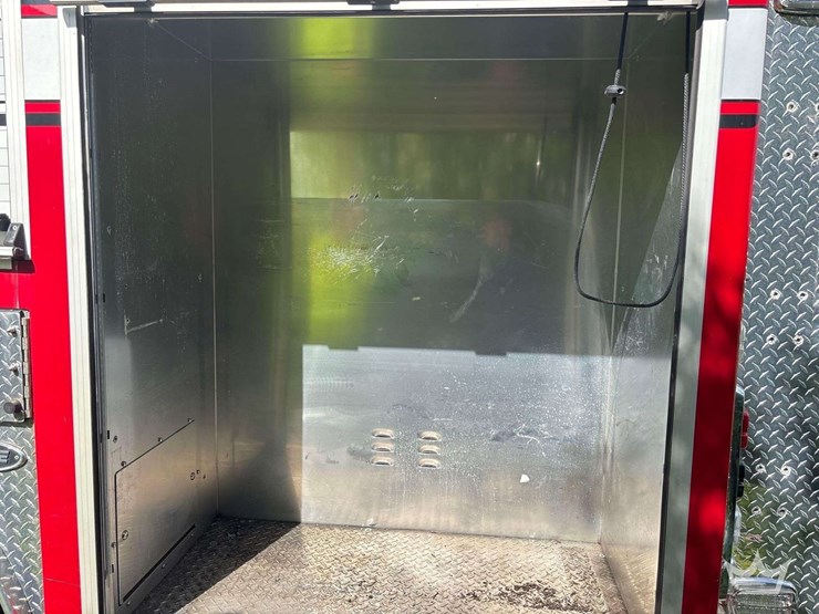 2019-e-one-pumper-image-9