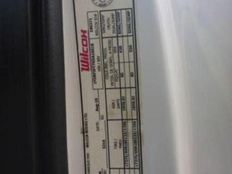 2019-ford-f350-xl-image-14
