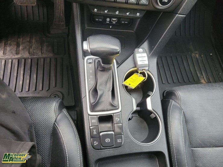2017-kia-sportage-image-32