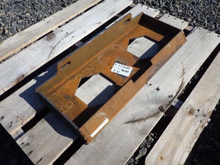 skid-steer-plate-attachment-24"-image-1