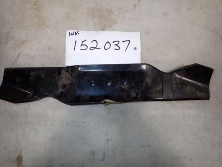qty-of-4-16"-lawn-mower-blades-image-2