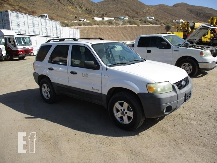 2007-ford-escape-hybrid-image-2