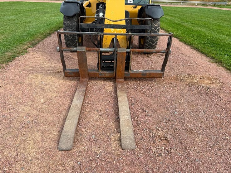2007-caterpillar-tl943-image-21