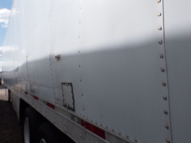 2012-utility-reefer-image-19