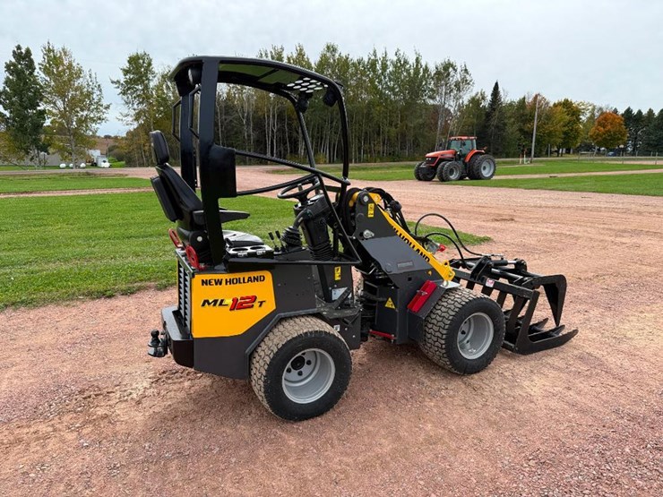 2024-new-holland-ml12t-image-4