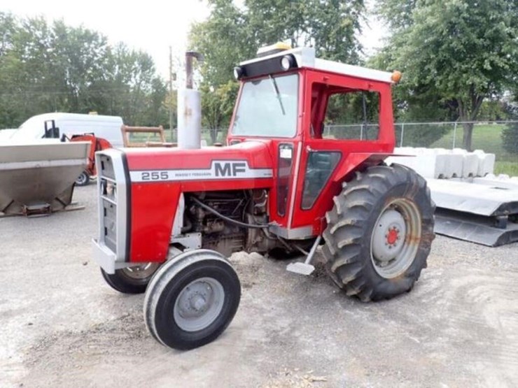 massey-ferguson-255-image-1