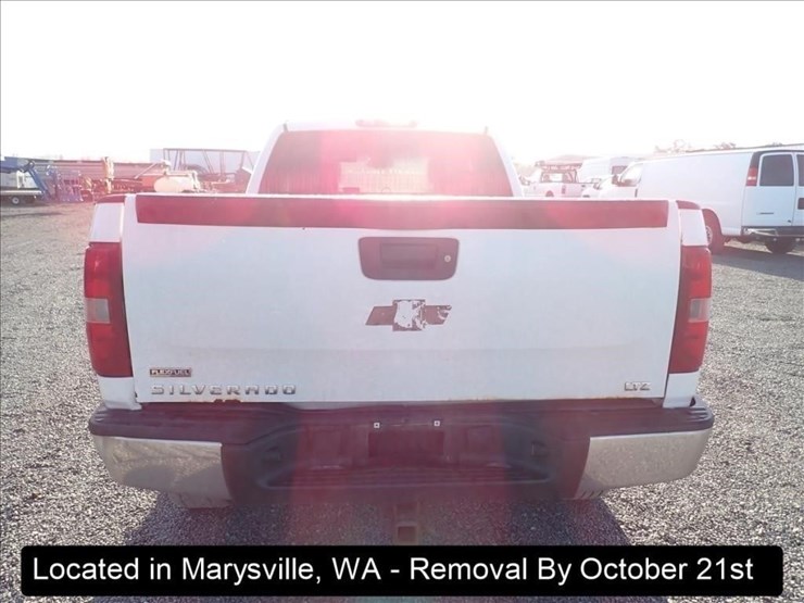 2009-chevrolet-1500-image-22