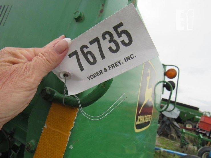 1993-john-deere-750-image-4
