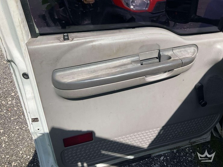1999-ford-f350-image-11