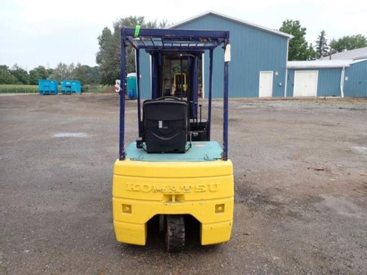 komatsu-fb15m-2-image-5