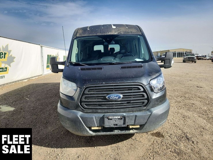 2016-ford-transit-image-15