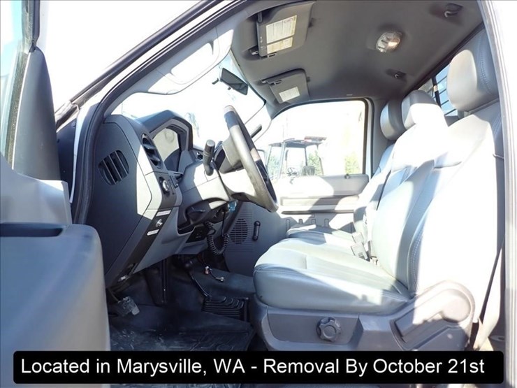 2011-ford-f550-image-16